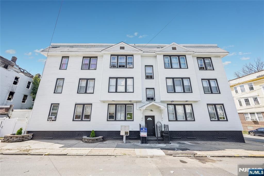 Property Photo:  463 21st Street  NJ 07111 