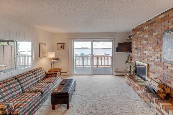 Property Photo:  9212 Edgewater Circle S 202  MN 56472 