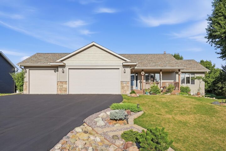 Property Photo:  1245 Island View Drive  WI 54017 
