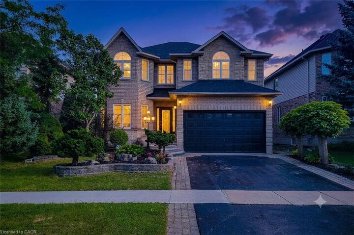 49 Stonehenge Drive — photo 1