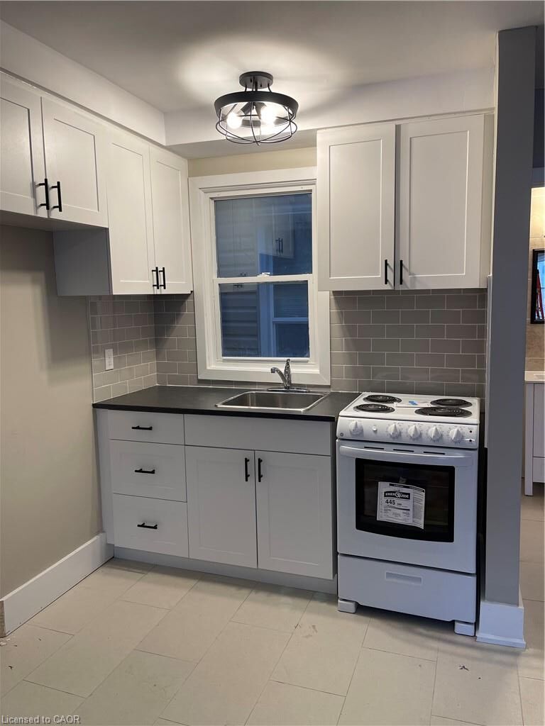 Property Photo: 181 King Street E 3 ON N2G 2K8