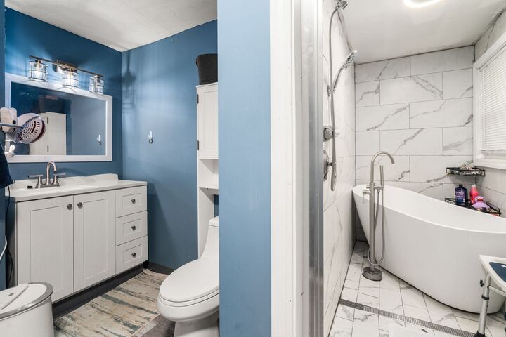 Property Photo:  31 Helen Dr  MA 01583 