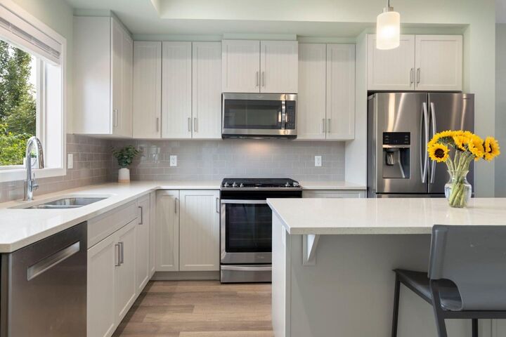 Property Photo: 719 Mahogany Boulevard SE AB T3M 2G9