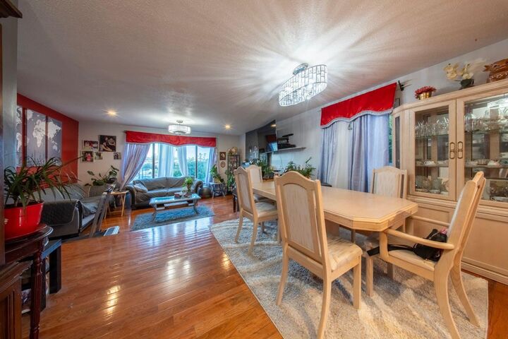 Property Photo: 5728 51 Avenue AB T4J 1K5