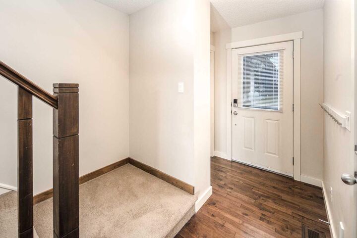 Property Photo: 38 Nolanfield Road NW AB T3R 0M5
