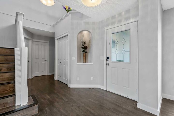 Property Photo: 123 Cranwell Close SE AB T3M 1B1