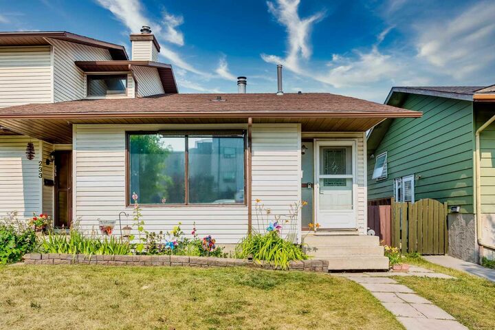 Property Photo: 235 Templemont Drive NE AB T1Y 5A1