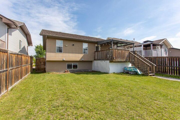 Property Photo: 71 Vanier Drive AB T4R 0G3