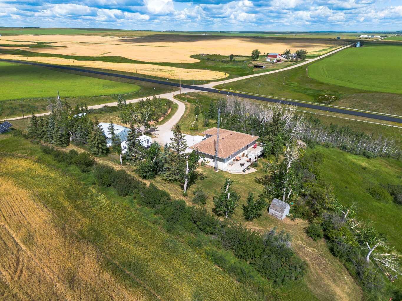 Property Photo: 311081 Range Road 225 AB T0M 2A0