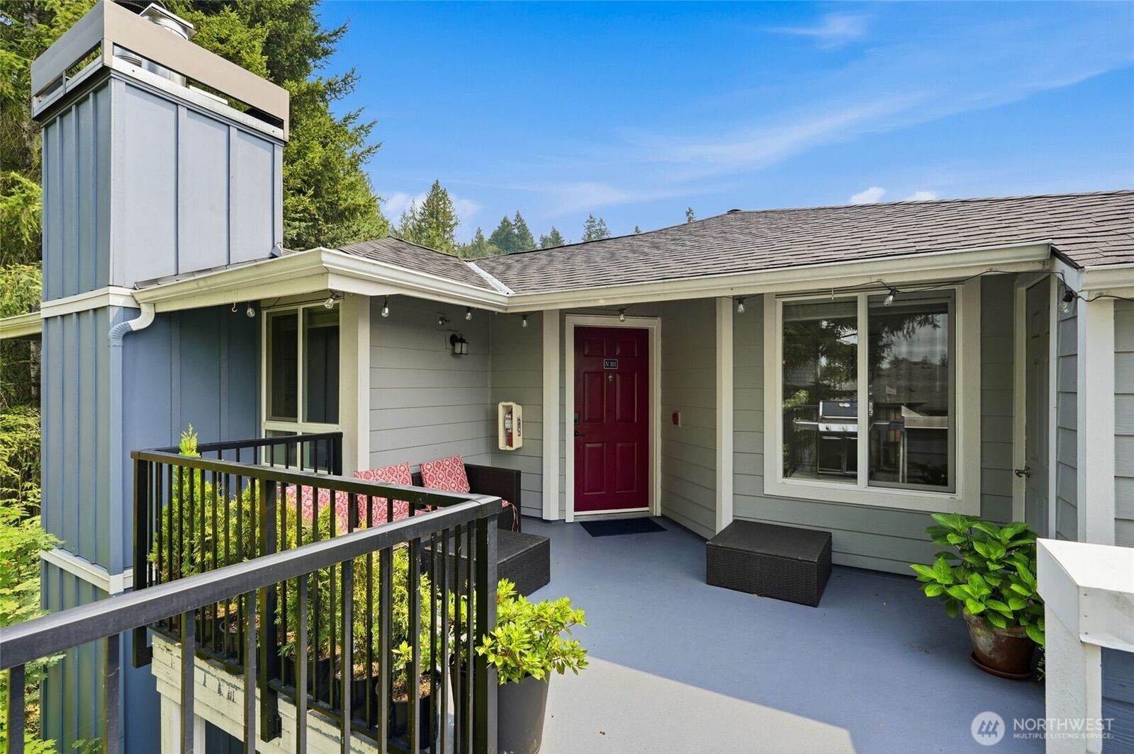 Property Photo:  3903  243rd Place SE N301  WA 98021 