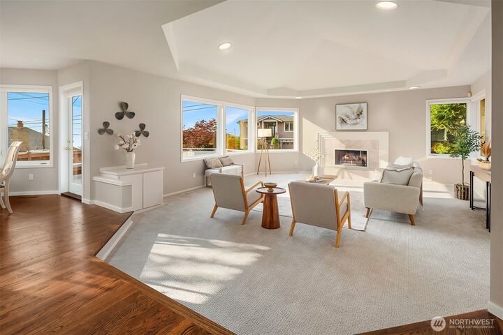 Property Photo: 912 Cedar Street WA 98020
