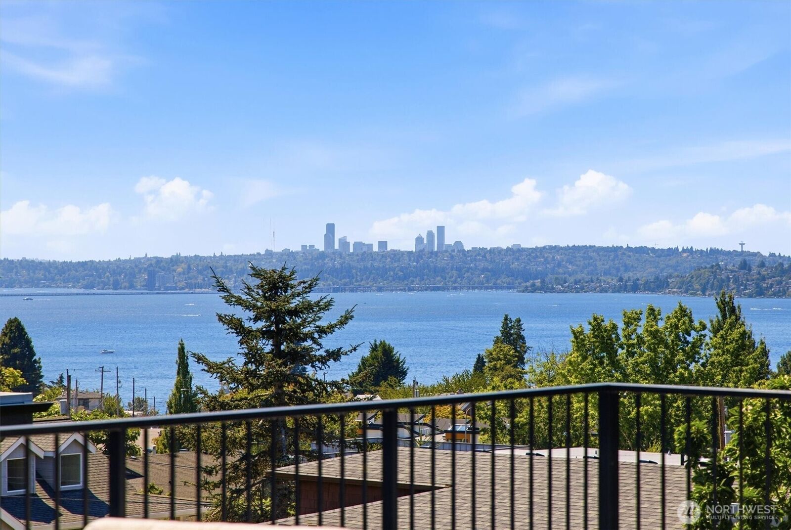 Property Photo:  120  15th Avenue  WA 98033 