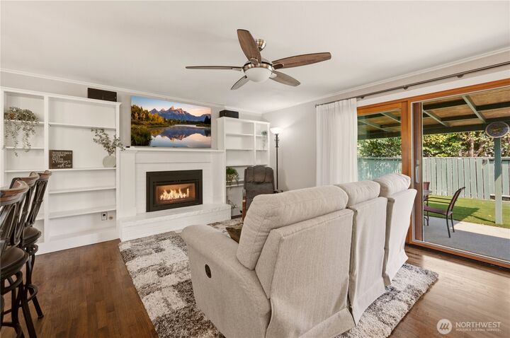 Property Photo: 9219 Elwood Drive SW WA 98498