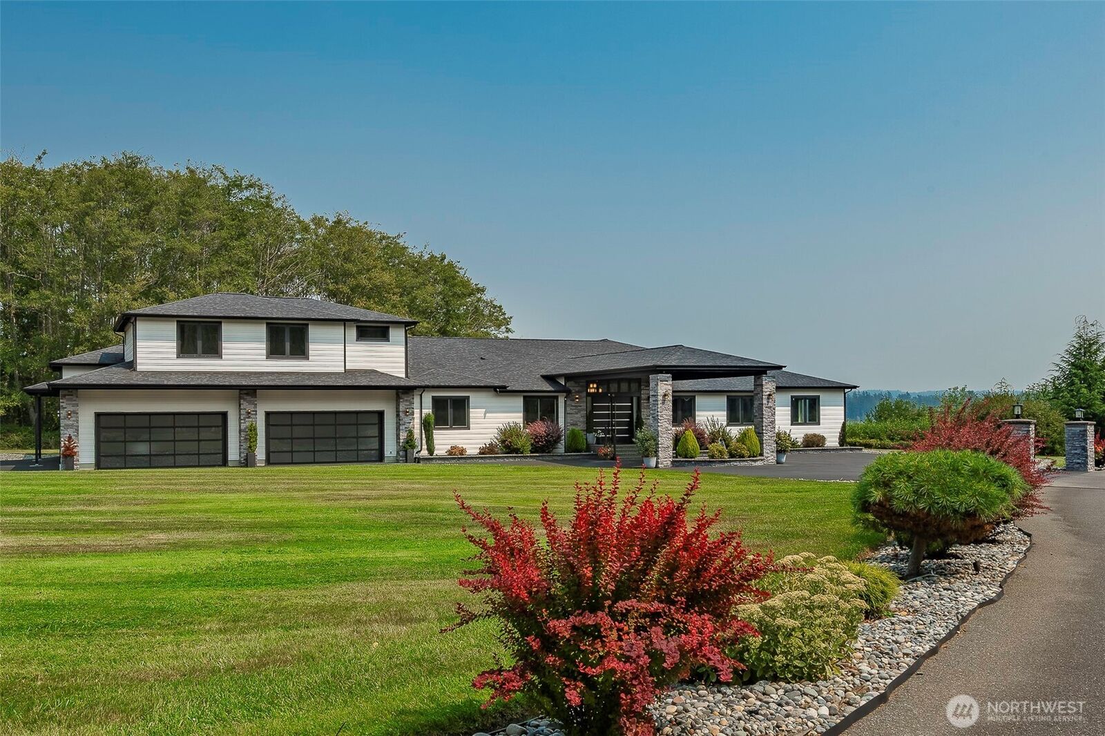 Property Photo:  8660  Drayton View Lane  WA 98230 