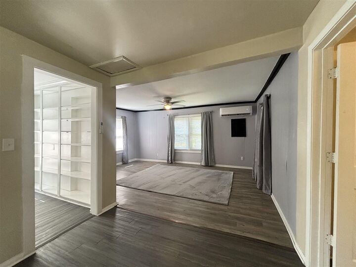 Property Photo: 212 N Franklin Street KY 42141