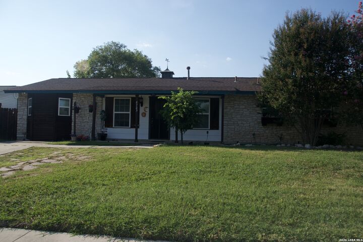 Property Photo:  8723 Bravo Valley St  TX 78227 