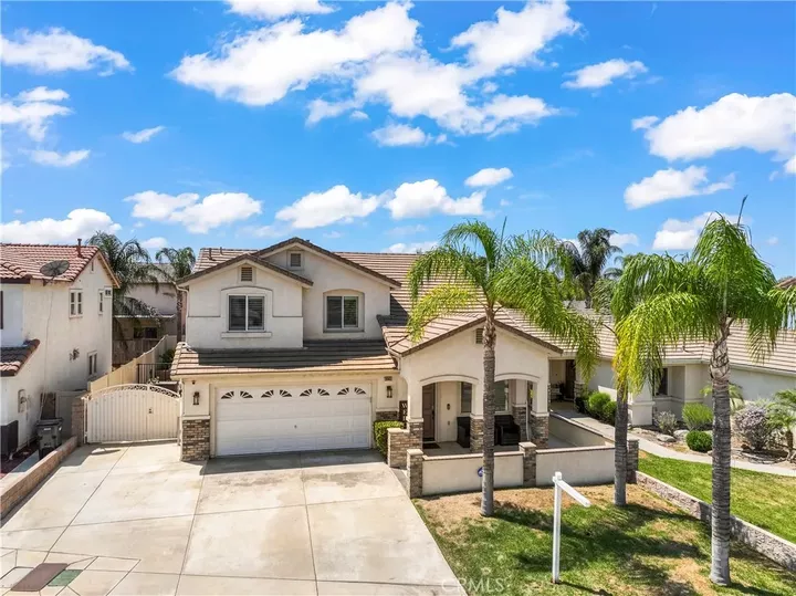 Property Photo:  26943 Mirabella Court  CA 92584 