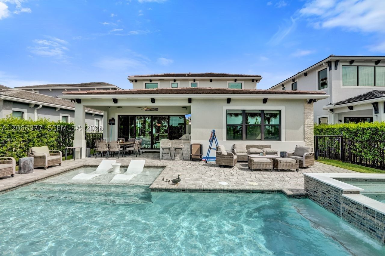 Property Photo: 12474 Solana Bay Cir FL 33412