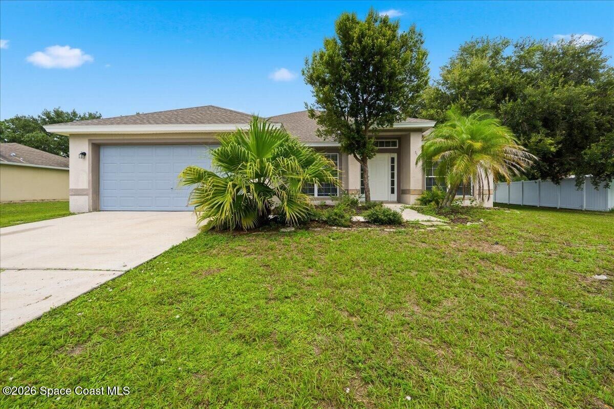 Property Photo:  1225 Devon Street SE  FL 32909 