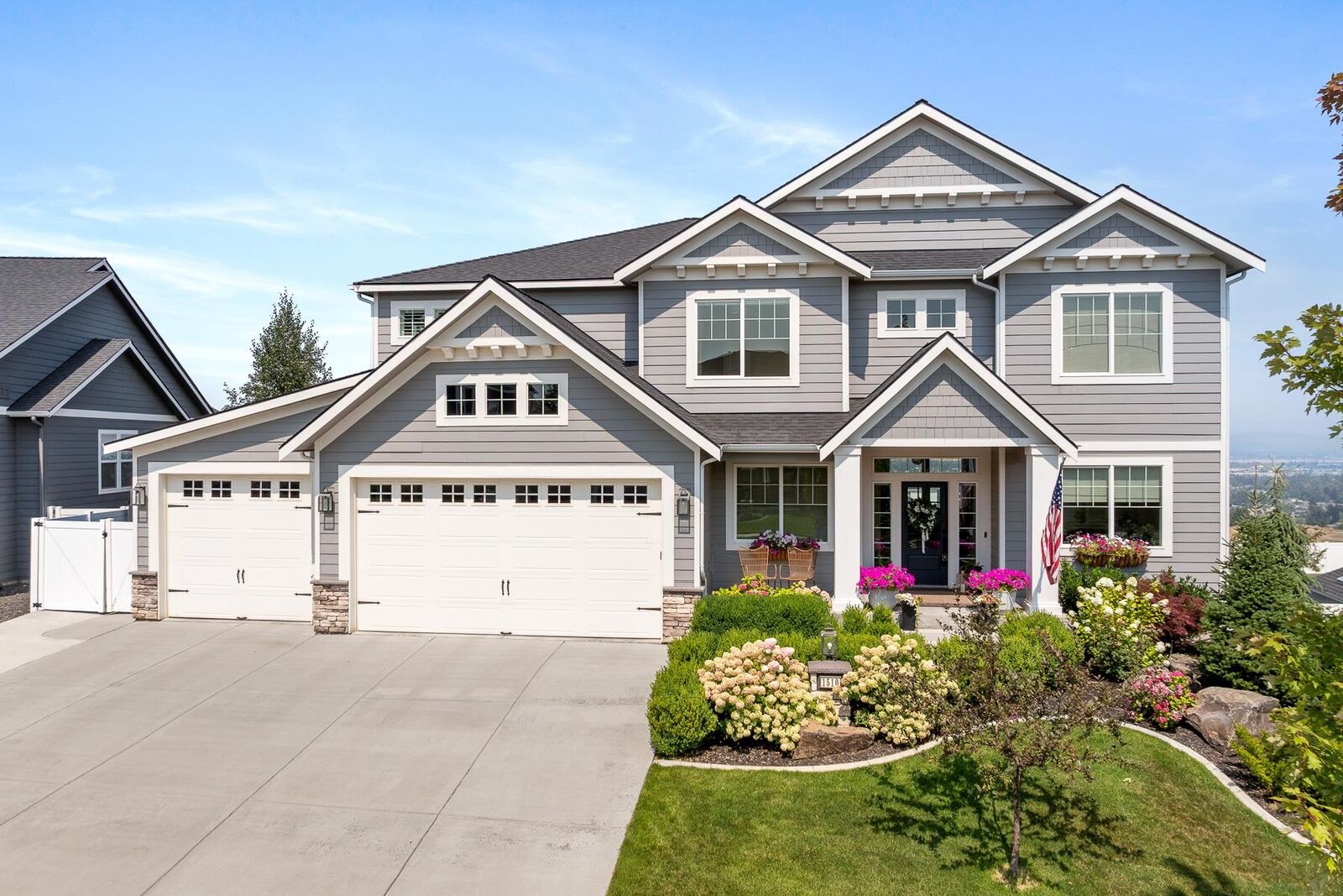 Property Photo: 1510 S Morningside Heights Dr WA 99016