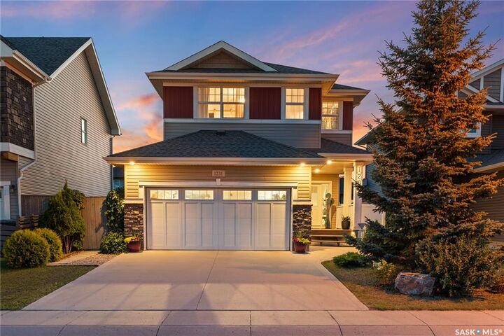 Property Photo: 1231 Pringle Way SK S7T 1C9