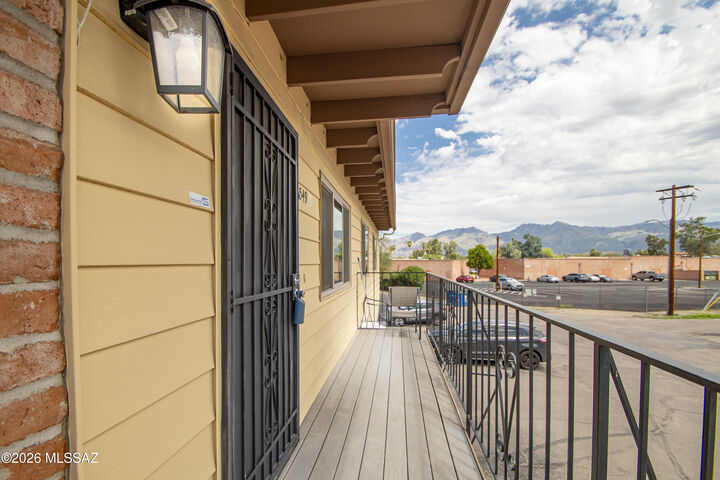Property Photo: 6549 E Calle La Paz D AZ 85715