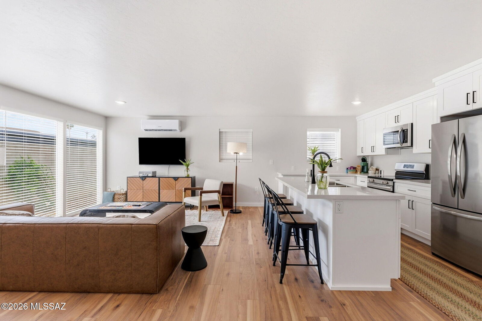 Property Photo:  2524 E Lester Street  AZ 85716 