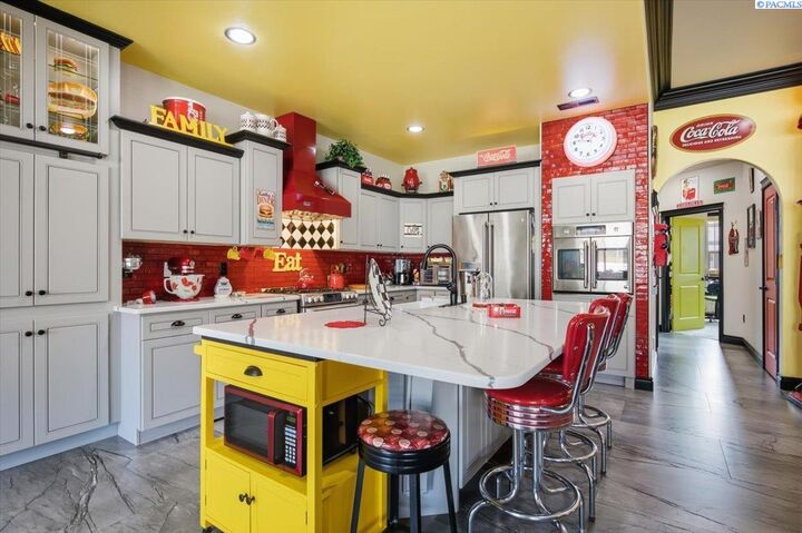 Property Photo: 2249 Copperleaf WA 99354