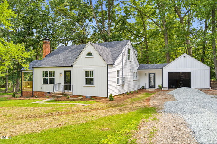 Property Photo: 3734 E Lee Street NC 27406