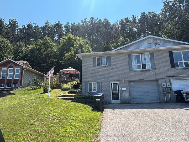 Property Photo:  59 Therrien Court  ON L9M 1P6 