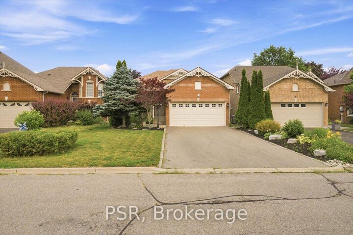 7 Bradwick Court — photo 1