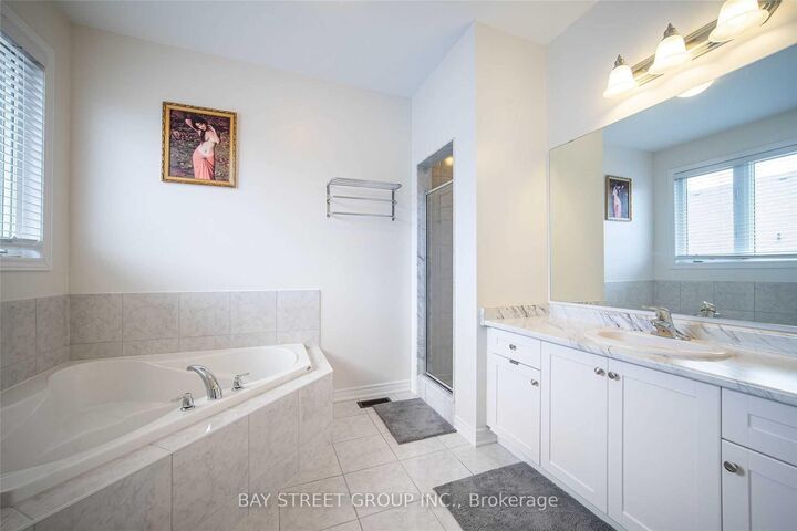 Property Photo: 6 Wagner Drive ON L6C 0W1