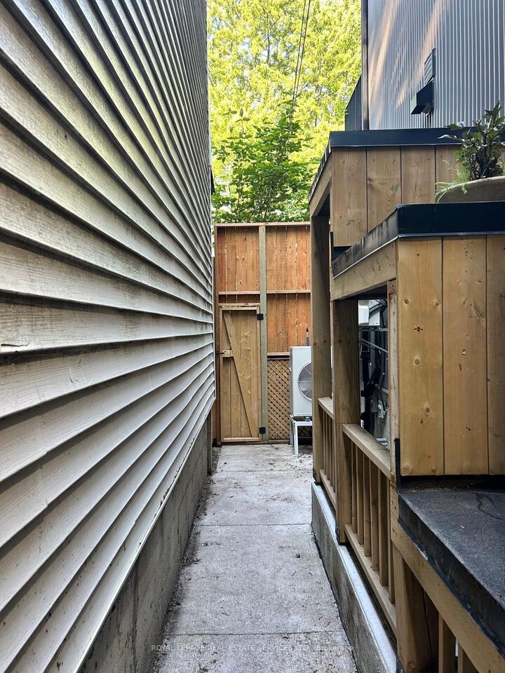 Property Photo: 100 Morse Street Unit-B ON M4M 2P6