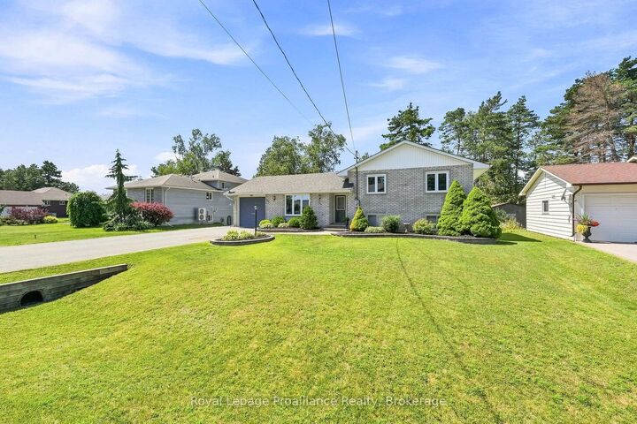 Property Photo: 180 Ontario Street ON K0K 1H0