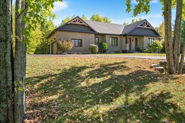 Property Photo: 524 Osmond Daley Drive ON K0A 1L0