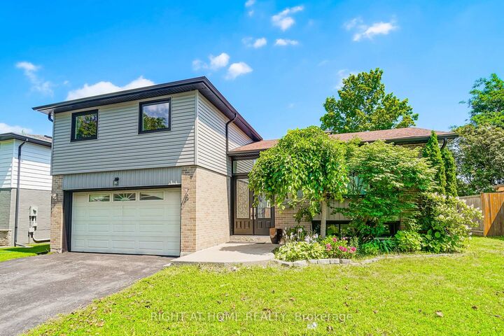 Property Photo: 17 Clover Avenue ON L4N 3M7