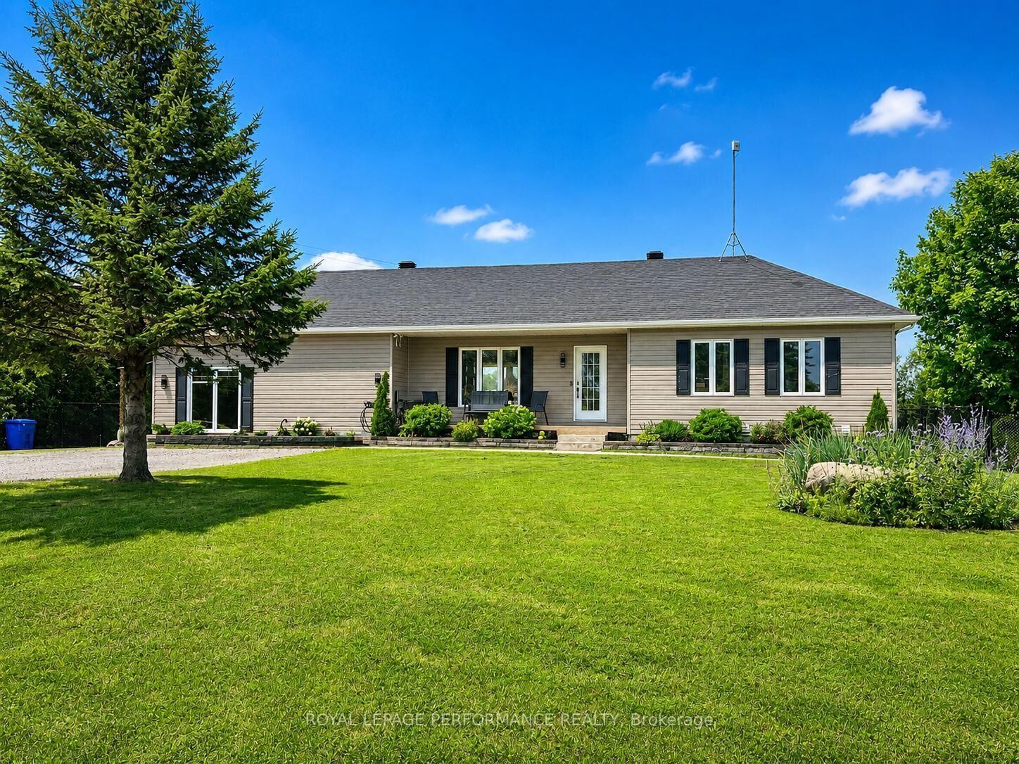 Property Photo: 1890 Cassburn Road ON K0B 1K0