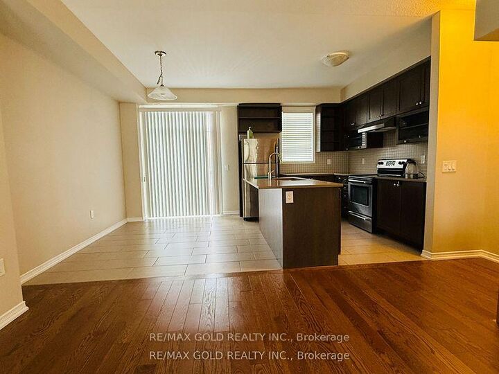 Photo de la propriété:  354 Ladycroft Terrace  ON L5A 0A7 