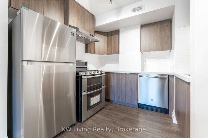 Property Photo: 64 Overton Crescent 4 ON M3B 2V2