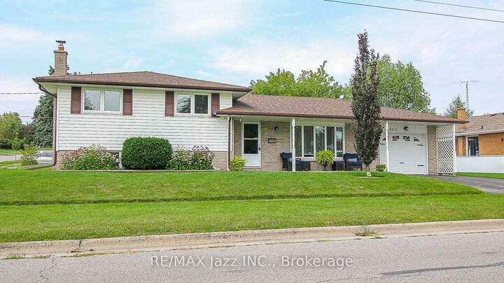 330 Nipigon Street — photo 1