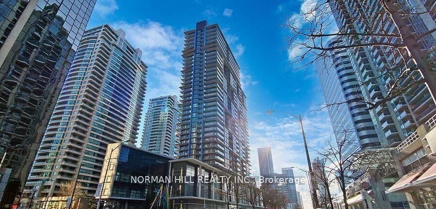 Property Photo: 4955 Yonge Street 2916 ON M2N 0L8