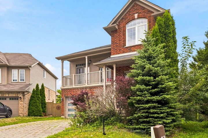 Property Photo: 400 Skyline Avenue 15 ON N5X 0B3