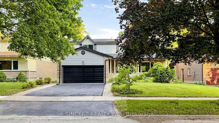 118 Candlewood Crescent — photo 1