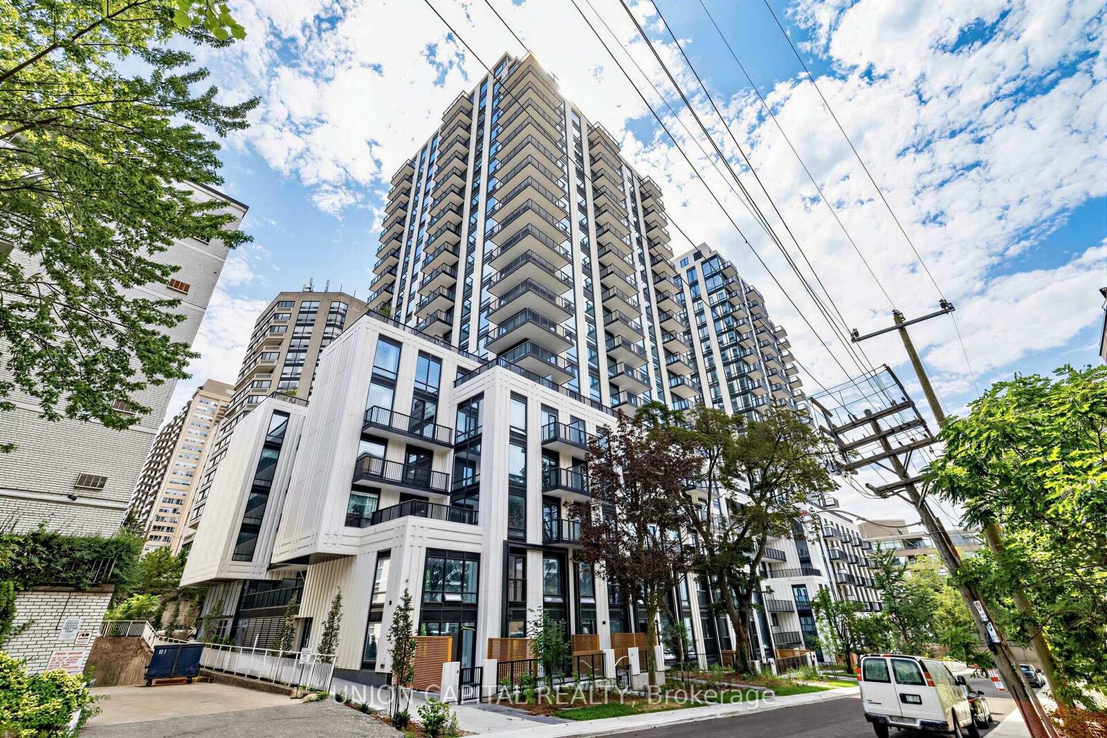 Property Photo:  89 Montclair Avenue 917  ON M5P 0A9 