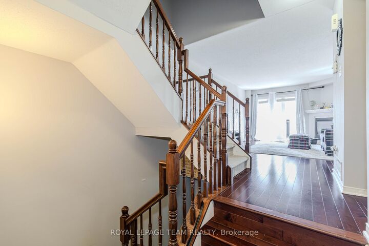 Property Photo:  316 Bryarton Street  ON K1C 7R5 