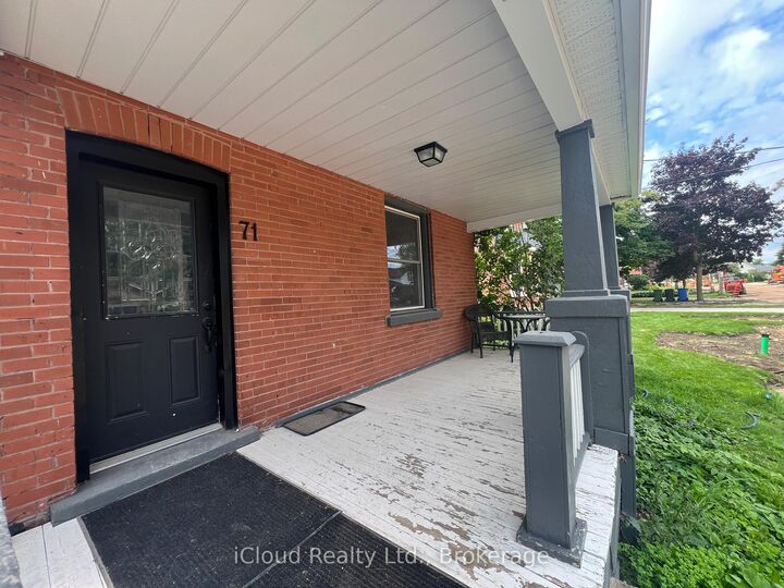Photo de la propriété:  71 Osprey Street S  ON N0C 1B0 