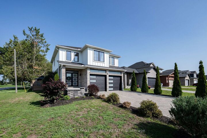 Property Photo: 21 Armstrong Street ON N0L 1W0