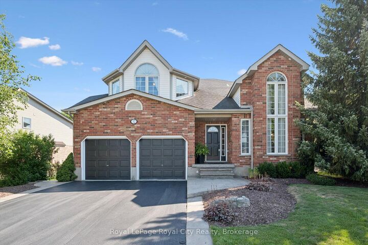 32 Pine Ridge Drive — photo 1