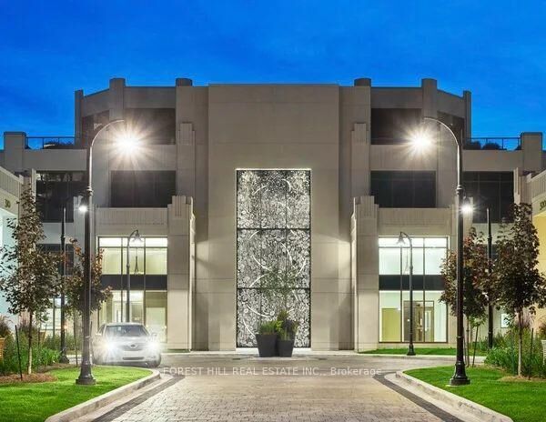 Property Photo: 320 Tweedsmuir Avenue 611 ON M5P 2Y3