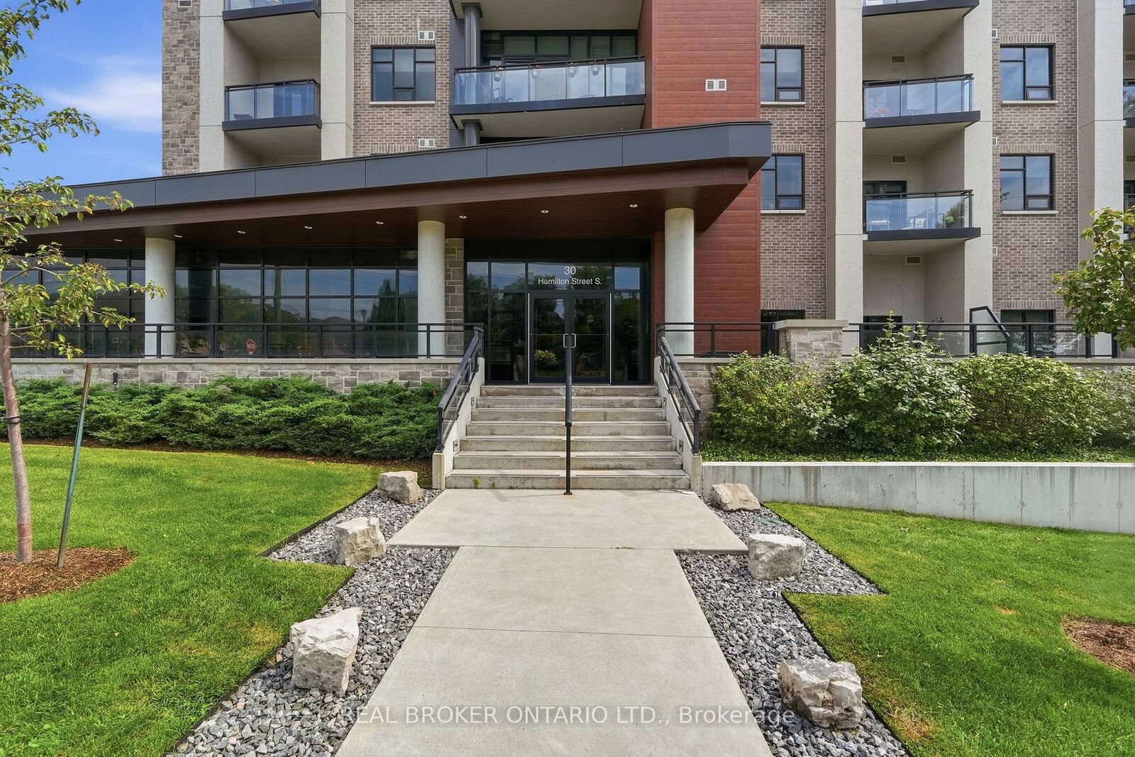 Property Photo: 30 Hamilton Street S 101 ON L8B 1V8